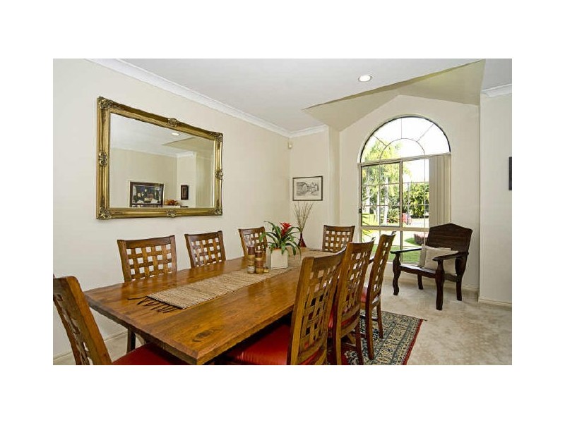 Hope Island QLD 4212