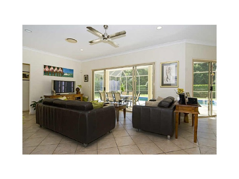 Hope Island QLD 4212