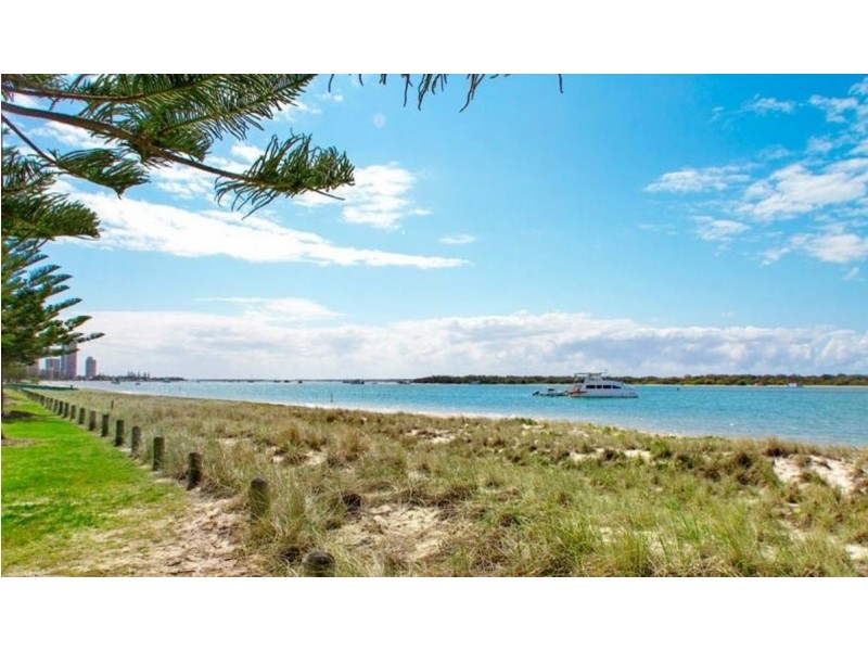 6/5 Brisbane Road, Biggera Waters QLD 4216