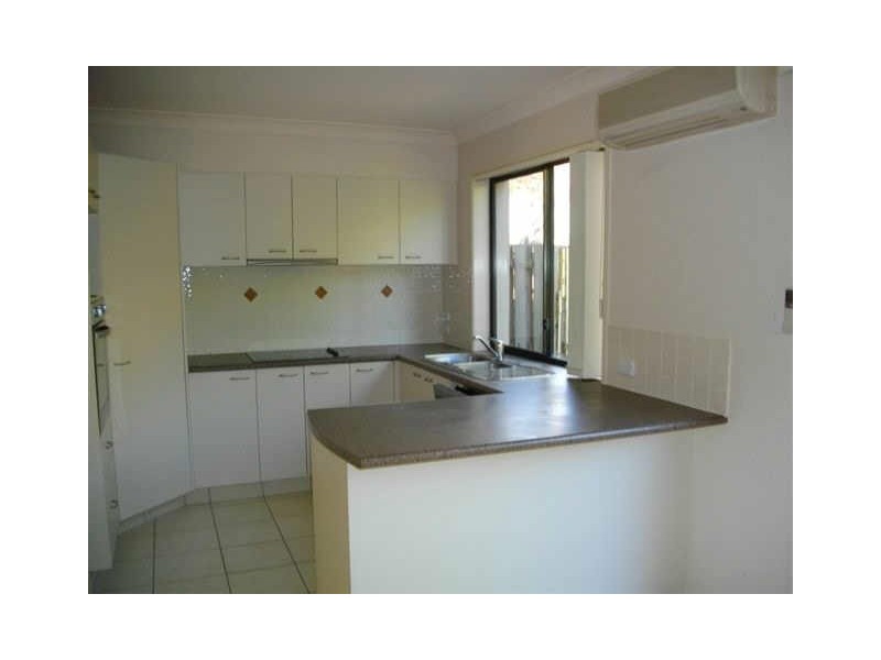 23/4 Bushmead Street, Nerang QLD 4211