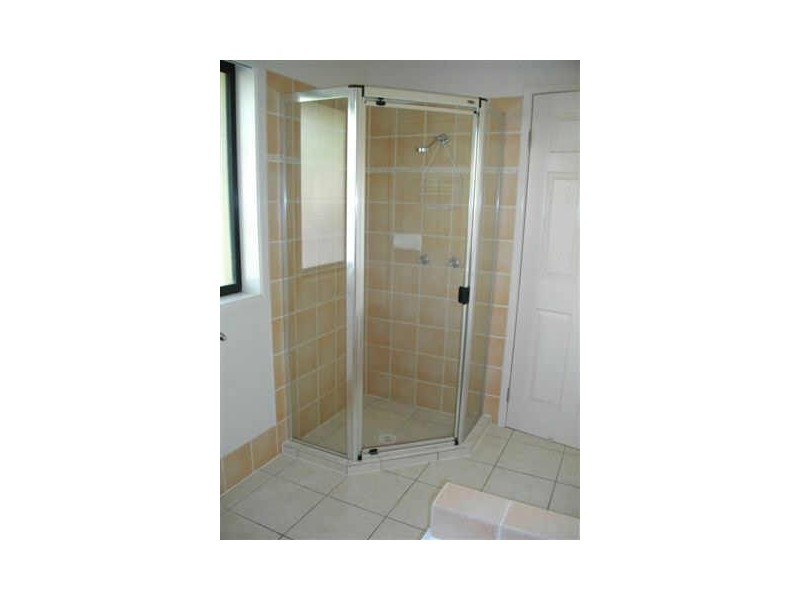 23/4 Bushmead Street, Nerang QLD 4211