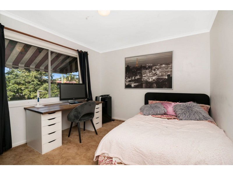 36 Tallara Street, Coombabah QLD 4216