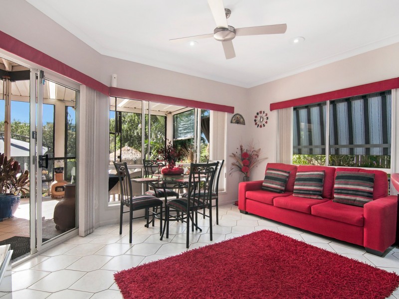 2/4 Saltwater Terrace HELENSVALE  QLD, Helensvale QLD 4212