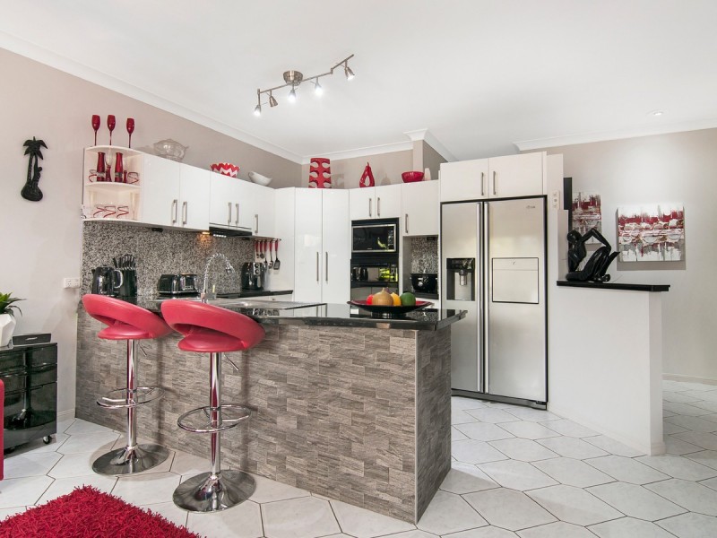 2/4 Saltwater Terrace HELENSVALE  QLD, Helensvale QLD 4212