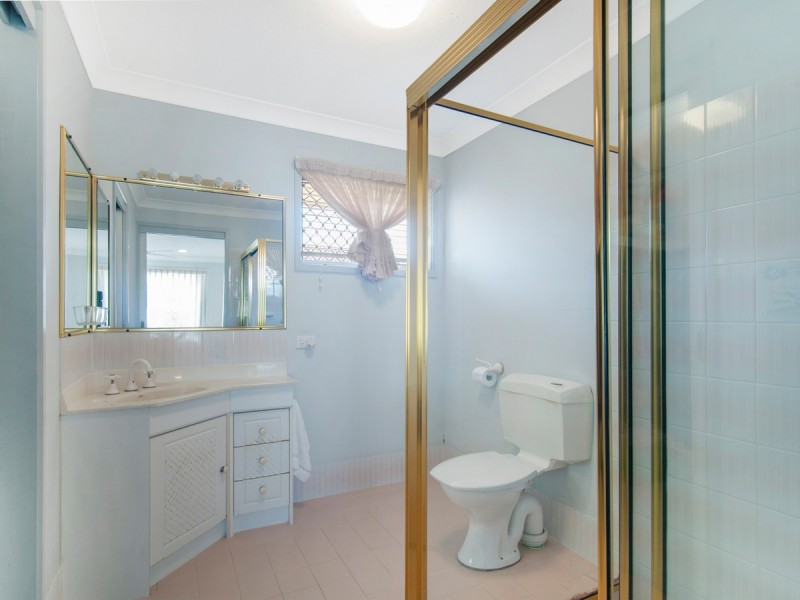 14 Carnegie Court, Coombabah QLD 4216