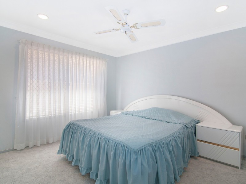 14 Carnegie Court, Coombabah QLD 4216