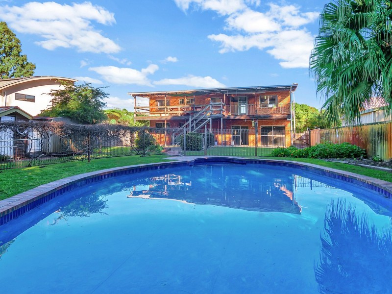 98 Sheehan Avenue, Hope Island QLD 4212