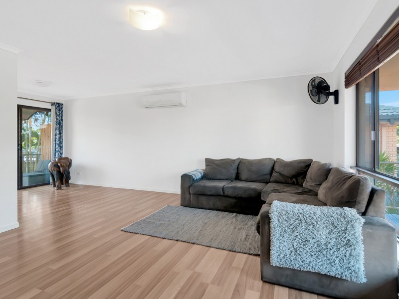 66 Hollywell Road, Biggera Waters QLD 4216