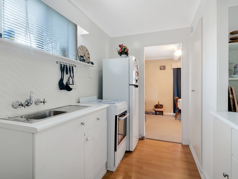 66 Hollywell Road, Biggera Waters QLD 4216