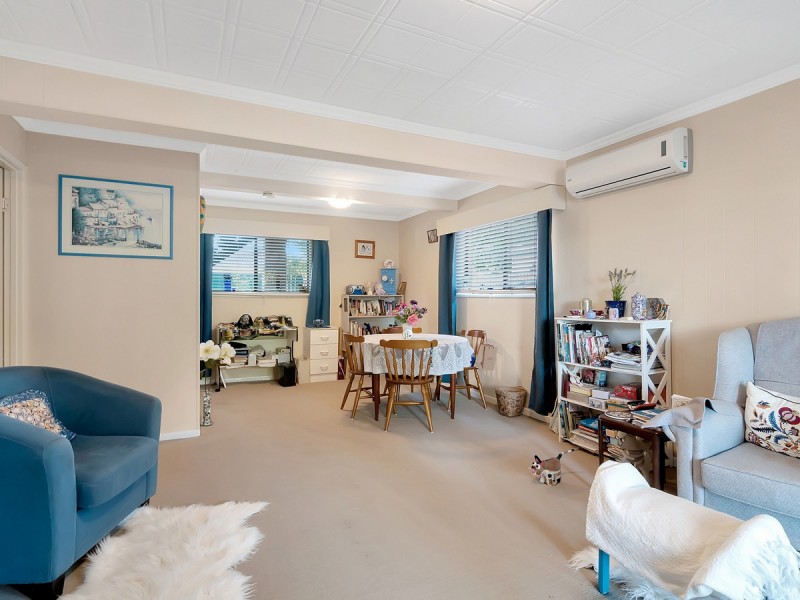 66 Hollywell Road, Biggera Waters QLD 4216