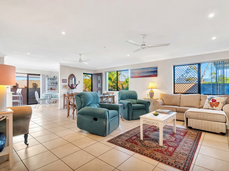 19 Matthew Flinders Drive, Hollywell QLD 4216