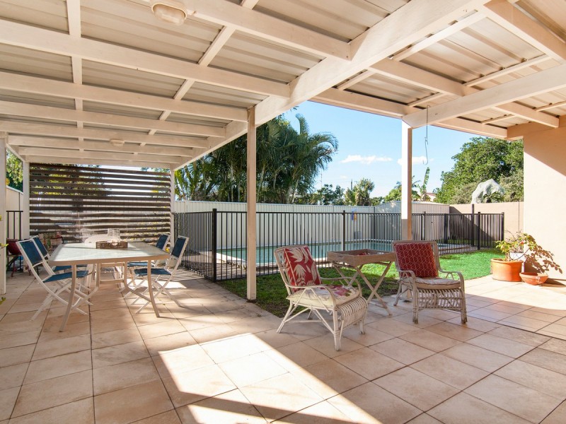 19 Matthew Flinders Drive, Hollywell QLD 4216