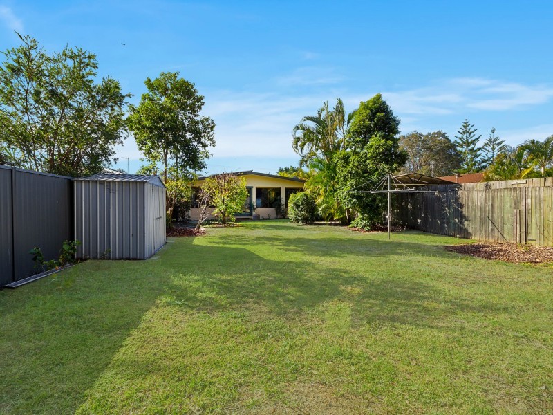 39 Nalkari Street, Coombabah QLD 4216