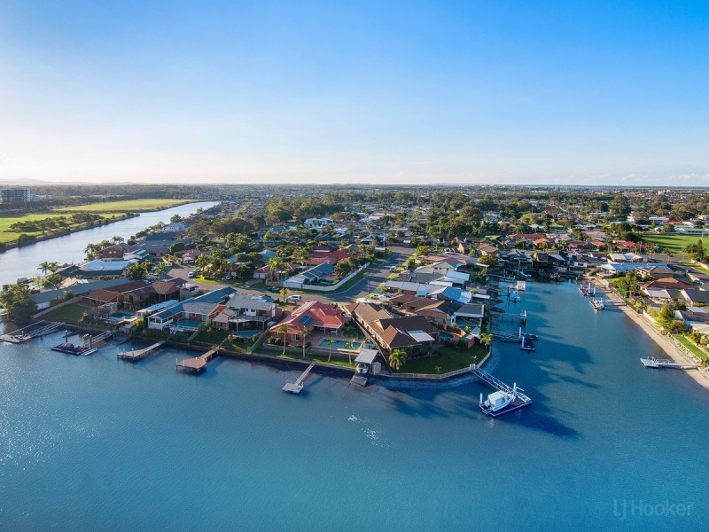 11301/5 Harbour Side Court, Biggera Waters QLD 4216