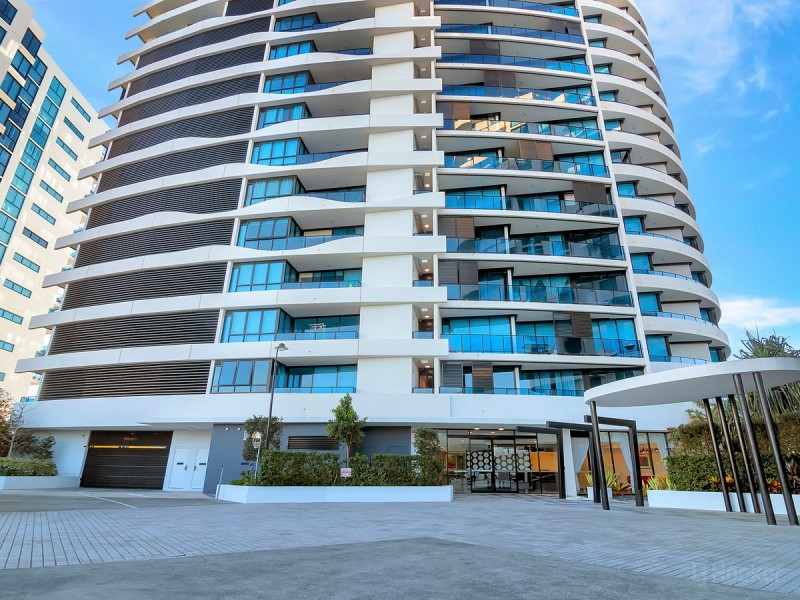 11301/5 Harbour Side Court, Biggera Waters QLD 4216