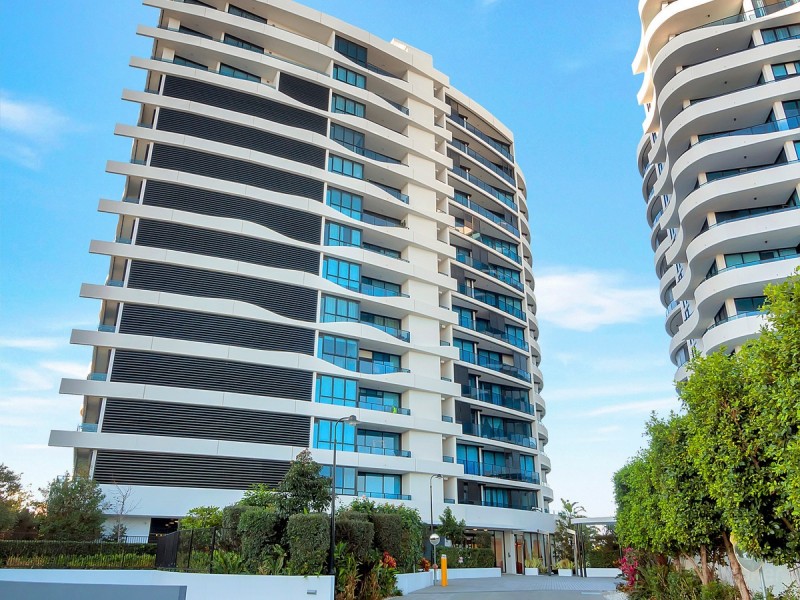 11301/5 Harbour Side Court, Biggera Waters QLD 4216