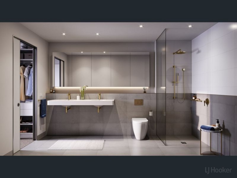 1 Grant Avenue, Hope Island QLD 4212