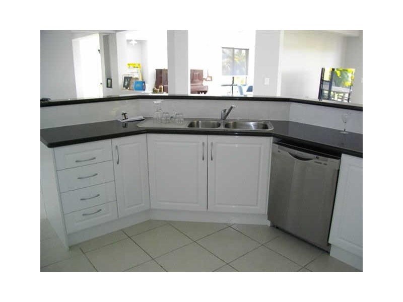 33 Parkwater Terrace, Monterey Keys QLD 4212