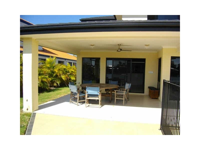 33 Parkwater Terrace, Monterey Keys QLD 4212