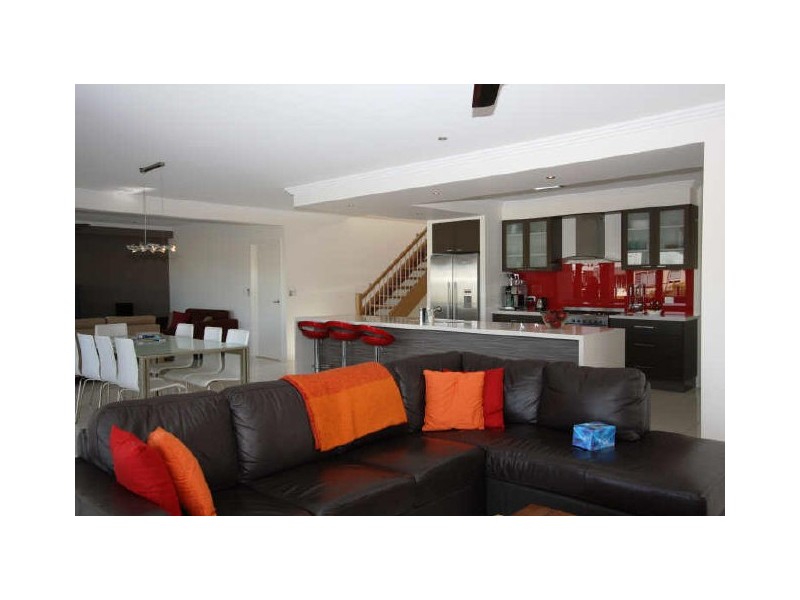 Hope Island QLD 4212