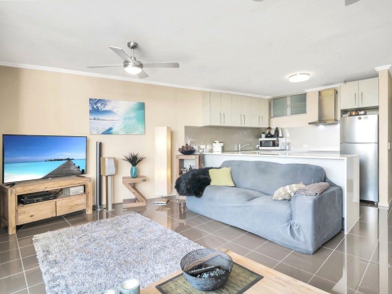 102/40 Watson Esplanade, Surfers Paradise QLD 4217