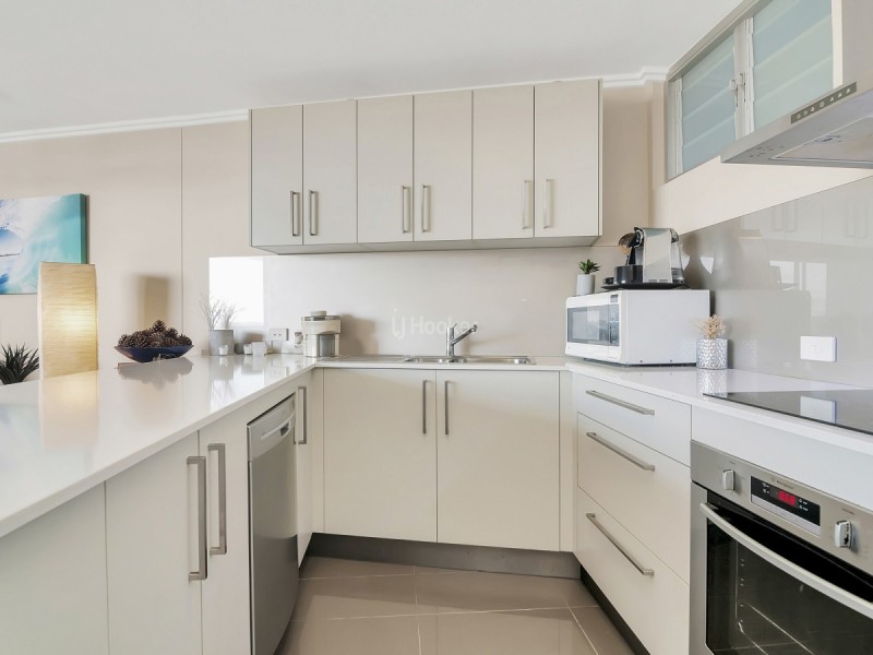 102/40 Watson Esplanade, Surfers Paradise QLD 4217