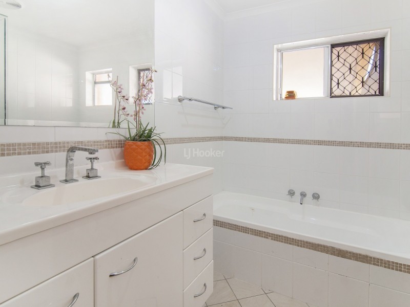 132 Hansford Road, Coombabah QLD 4216