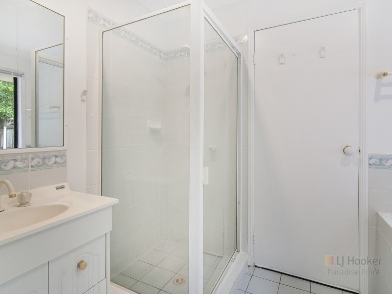 5 Raphael Street, Coombabah QLD 4216