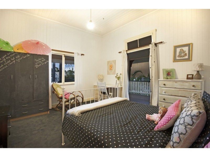 9 Dunnes Avenue, Hope Island QLD 4212