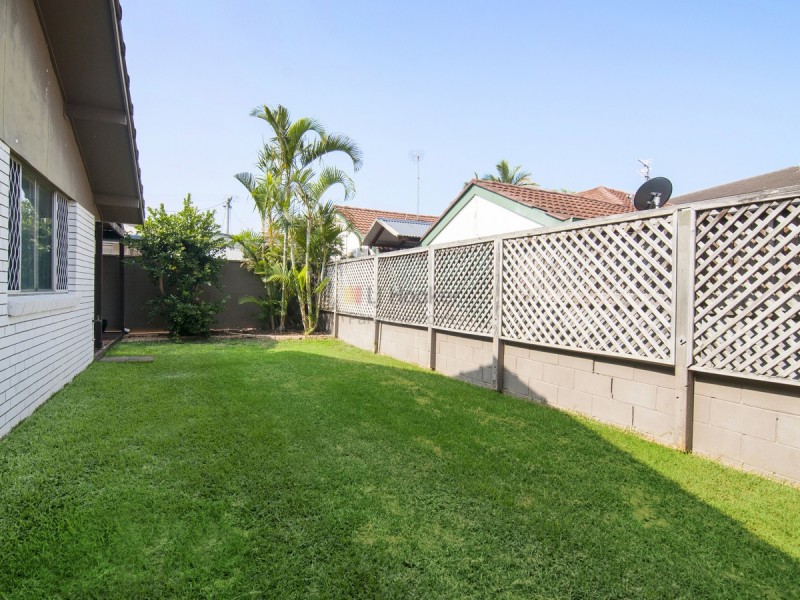 2/275 Bayview Street, Hollywell QLD 4216