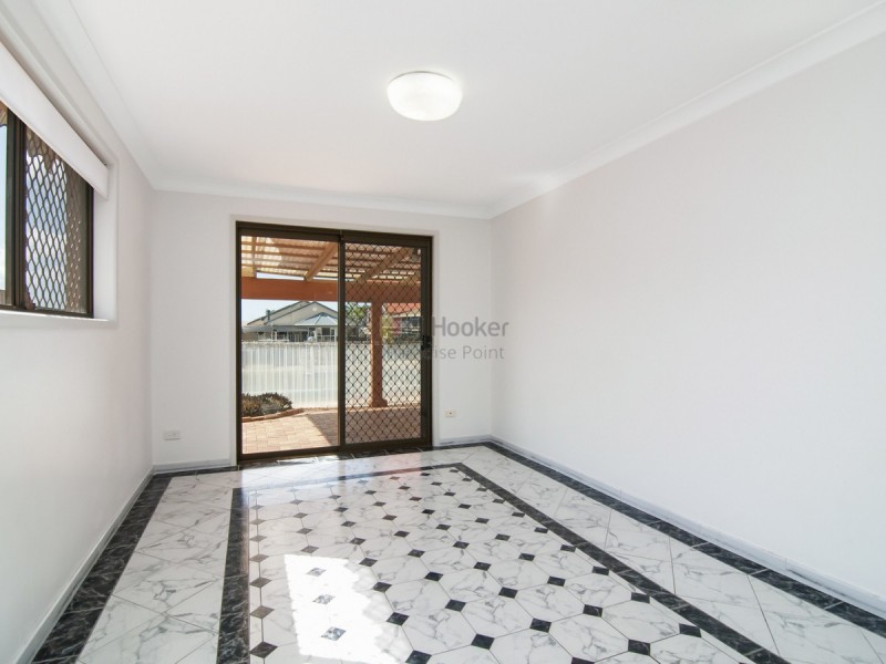 25 Seabreeze Street, Paradise Point QLD 4216