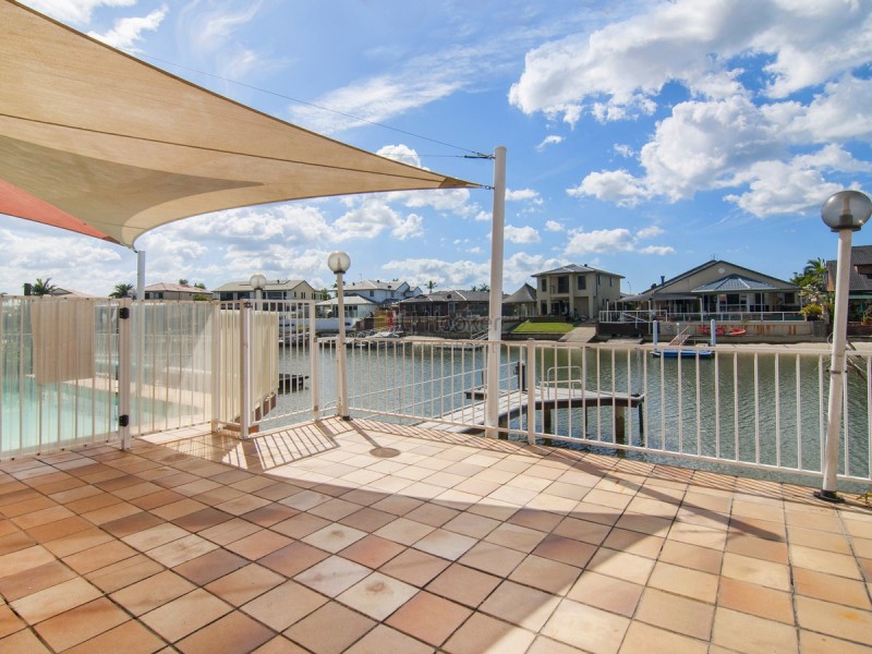 25 Seabreeze Street, Paradise Point QLD 4216