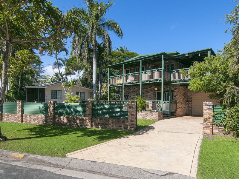 61 The Esplanade, Coombabah QLD 4216