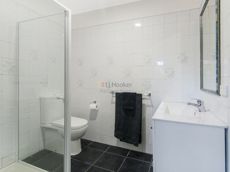 61 The Esplanade, Coombabah QLD 4216