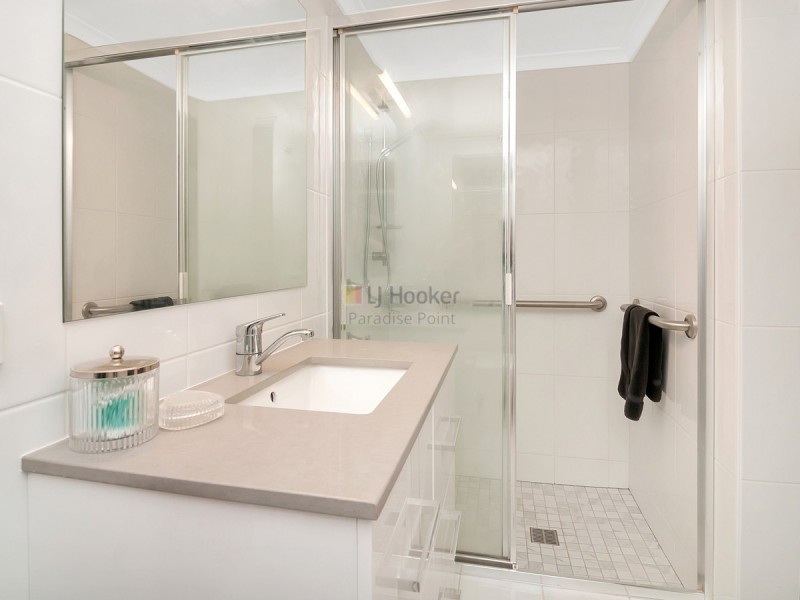 6/8 Paradise Parade, Paradise Point QLD 4216