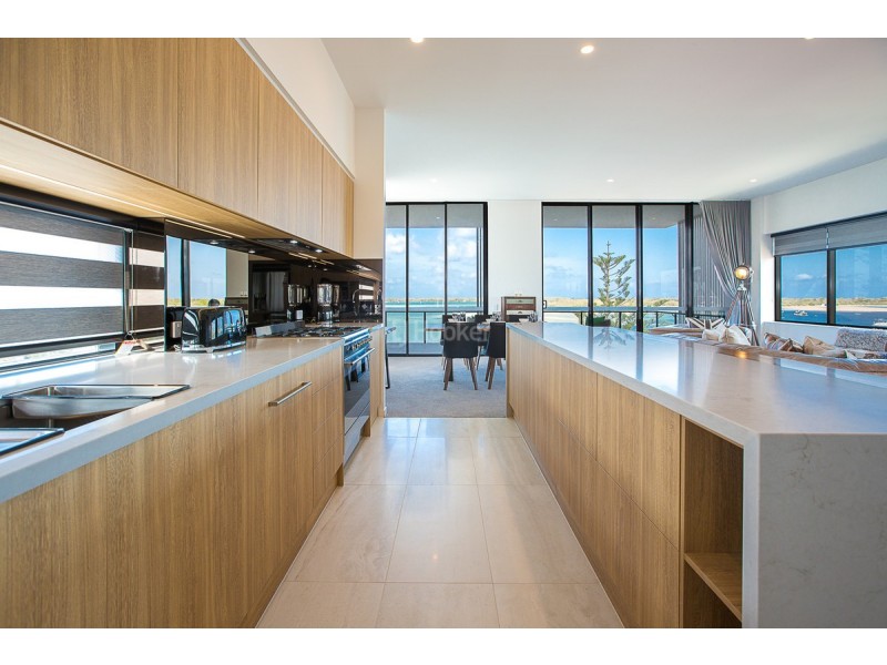 502 Marine Parade, Biggera Waters QLD 4216