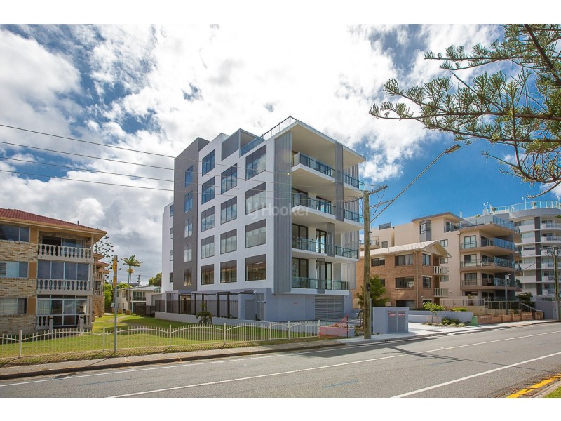 502 Marine Parade, Biggera Waters QLD 4216