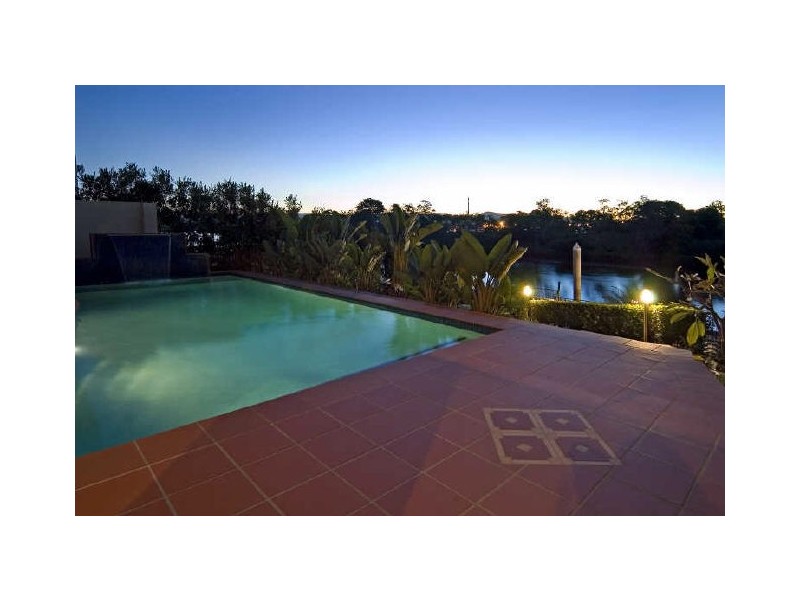 Hope Island QLD 4212