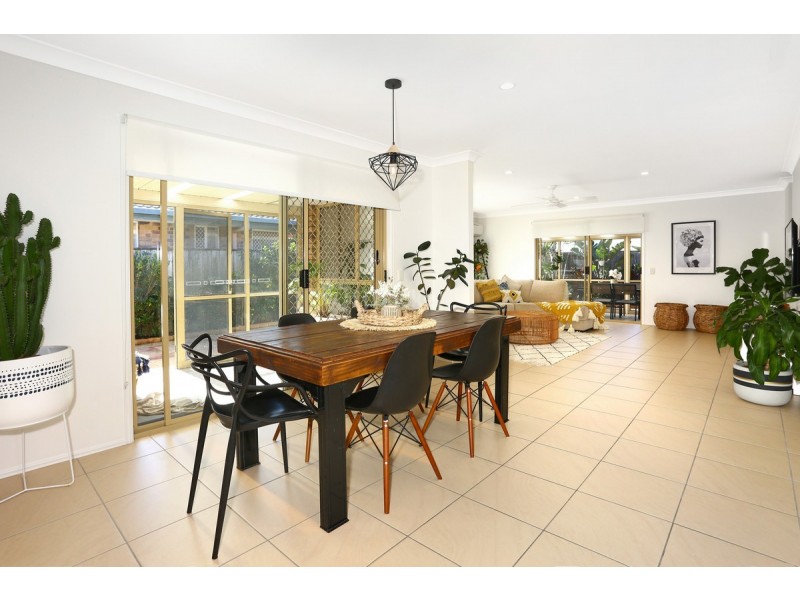 67 Numbat Court, Coombabah QLD 4216