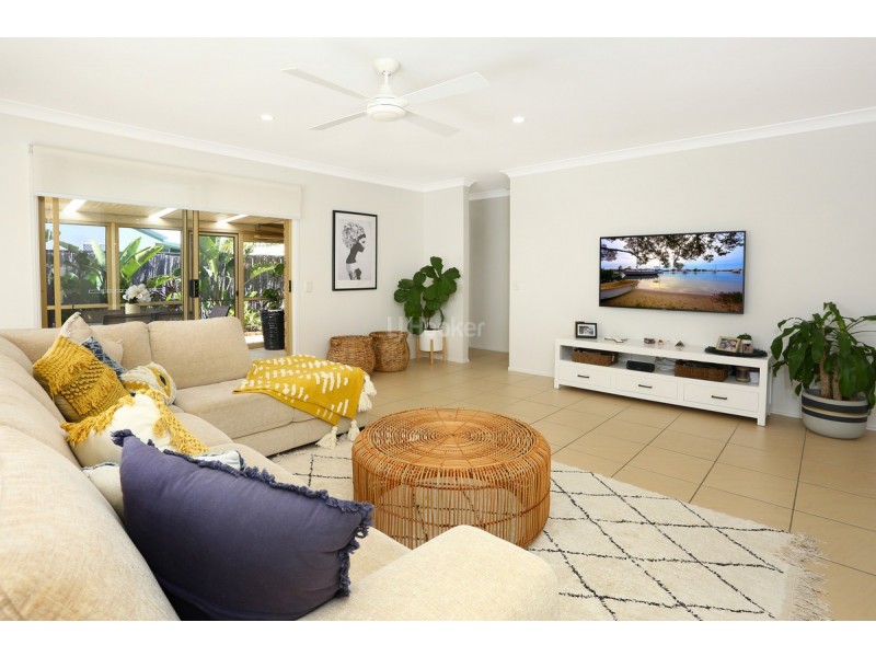 67 Numbat Court, Coombabah QLD 4216