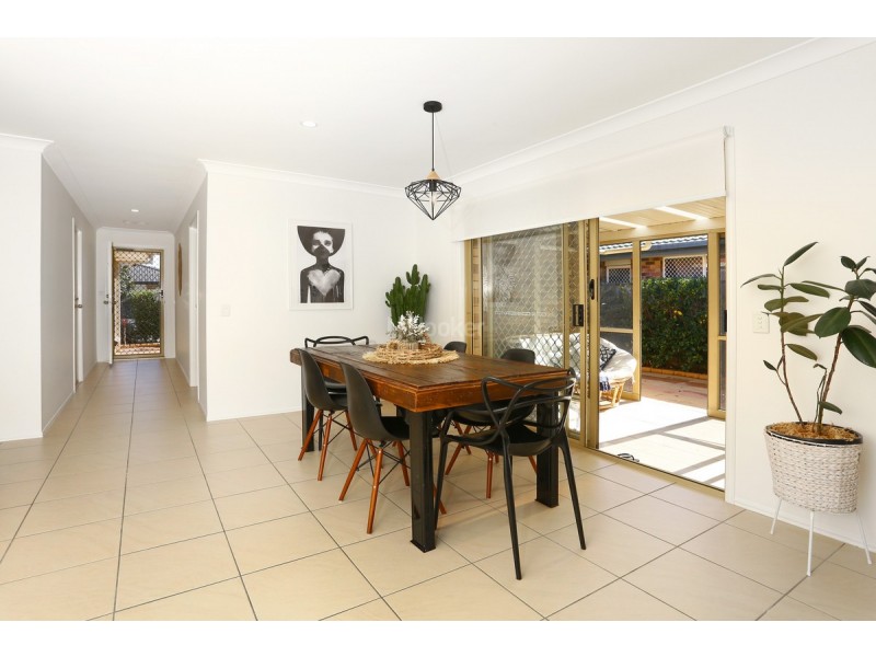 67 Numbat Court, Coombabah QLD 4216