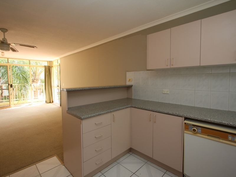 11/146 Marine Parade, Southport QLD 4215