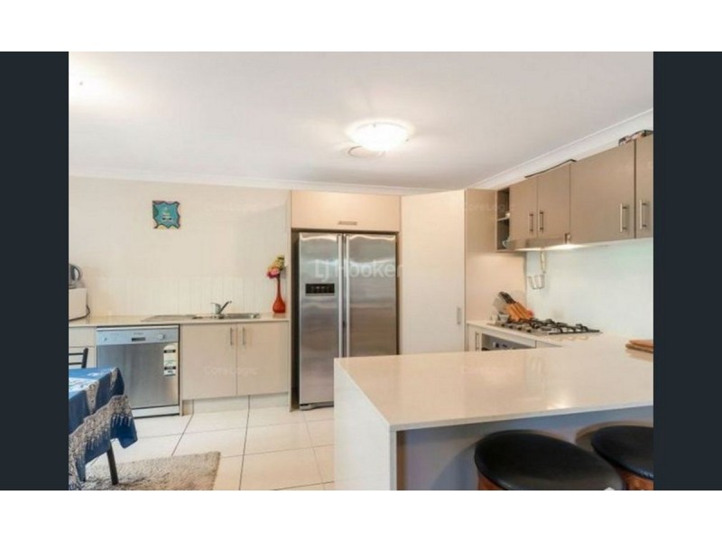 4/446 Pine Ridge Road, Coombabah QLD 4216