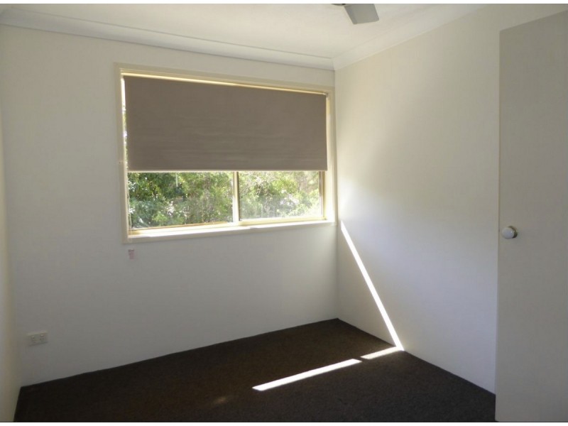 4/469 Pine Ridge Road, Runaway Bay QLD 4216