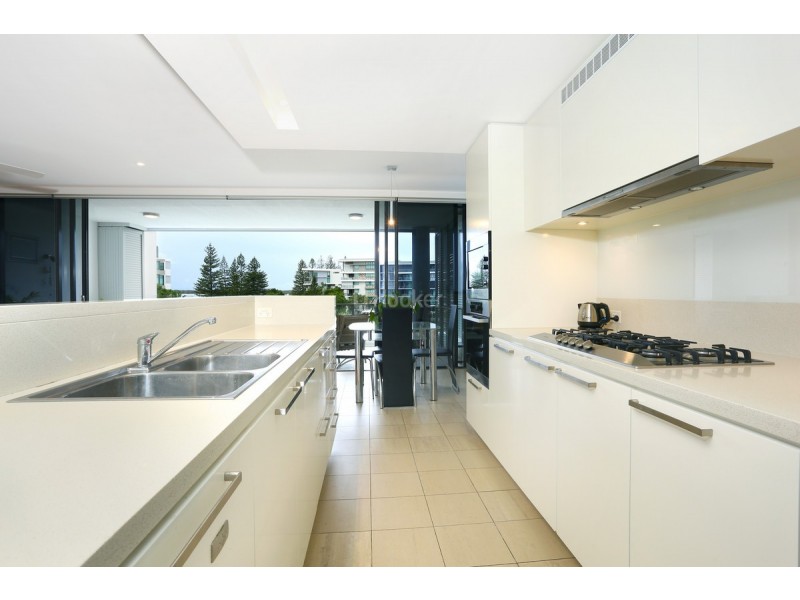 6304/323 Bayview Street, Hollywell QLD 4216