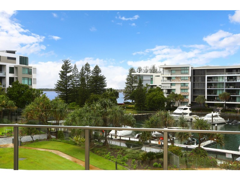 6304/323 Bayview Street, Hollywell QLD 4216