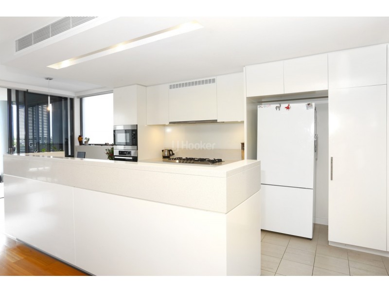 6304/323 Bayview Street, Hollywell QLD 4216