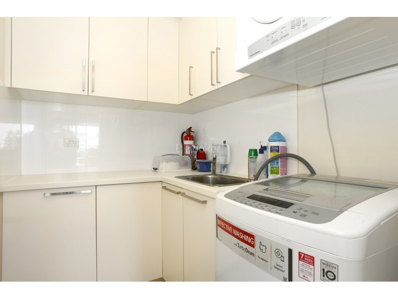 6304/323 Bayview Street, Hollywell QLD 4216