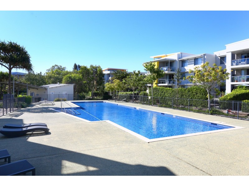 921/66 Sickle Avenue, Hope Island QLD 4212