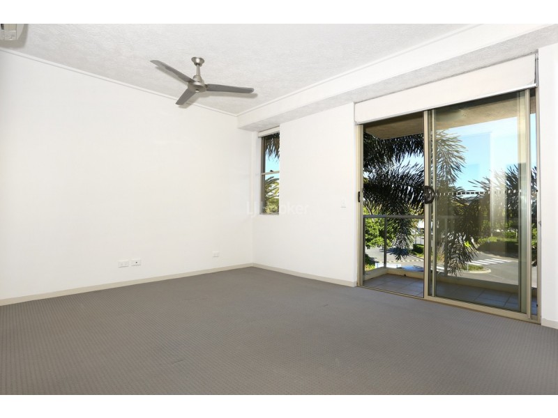 921/66 Sickle Avenue, Hope Island QLD 4212